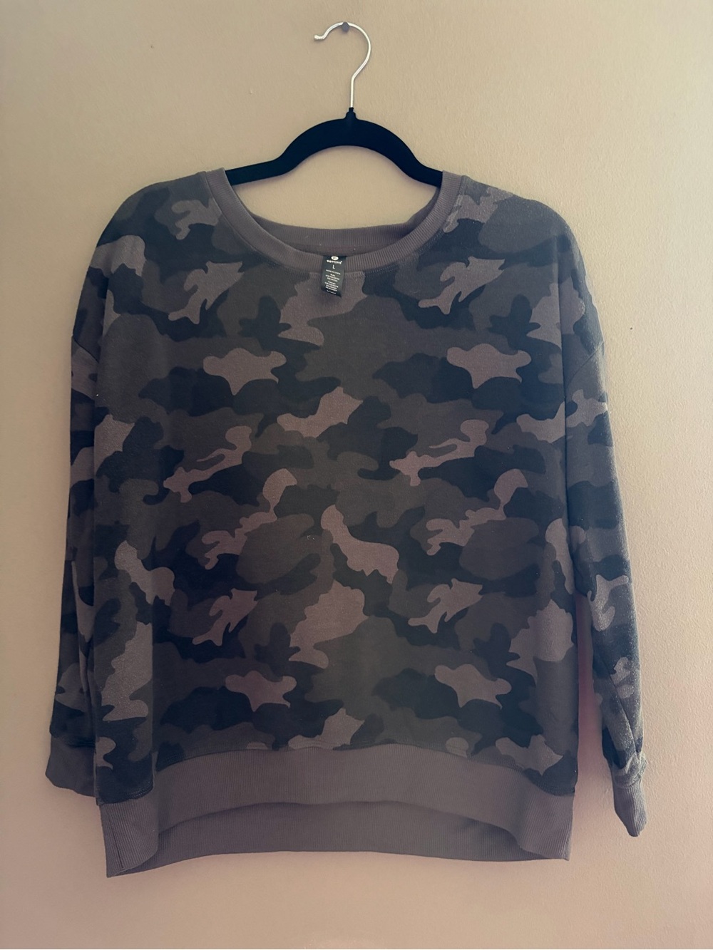 90 Degree By Reflex Camo Pullover Crewneck Sweater Grey Long Sleeve Large